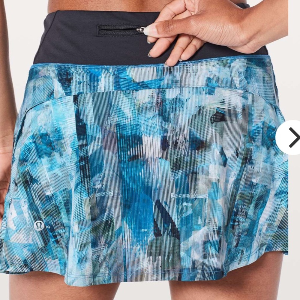 Lululemon Play Off the Pleats Skirt 13”